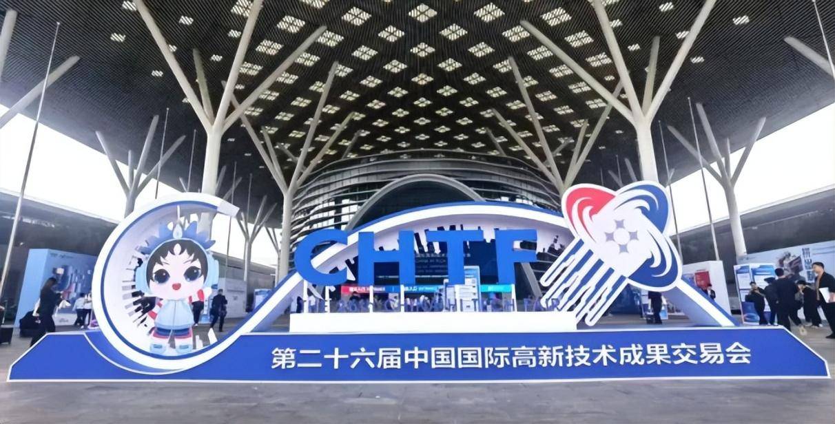 光峰科技获得发明专利授权：“一种棱镜装置及投影设备”