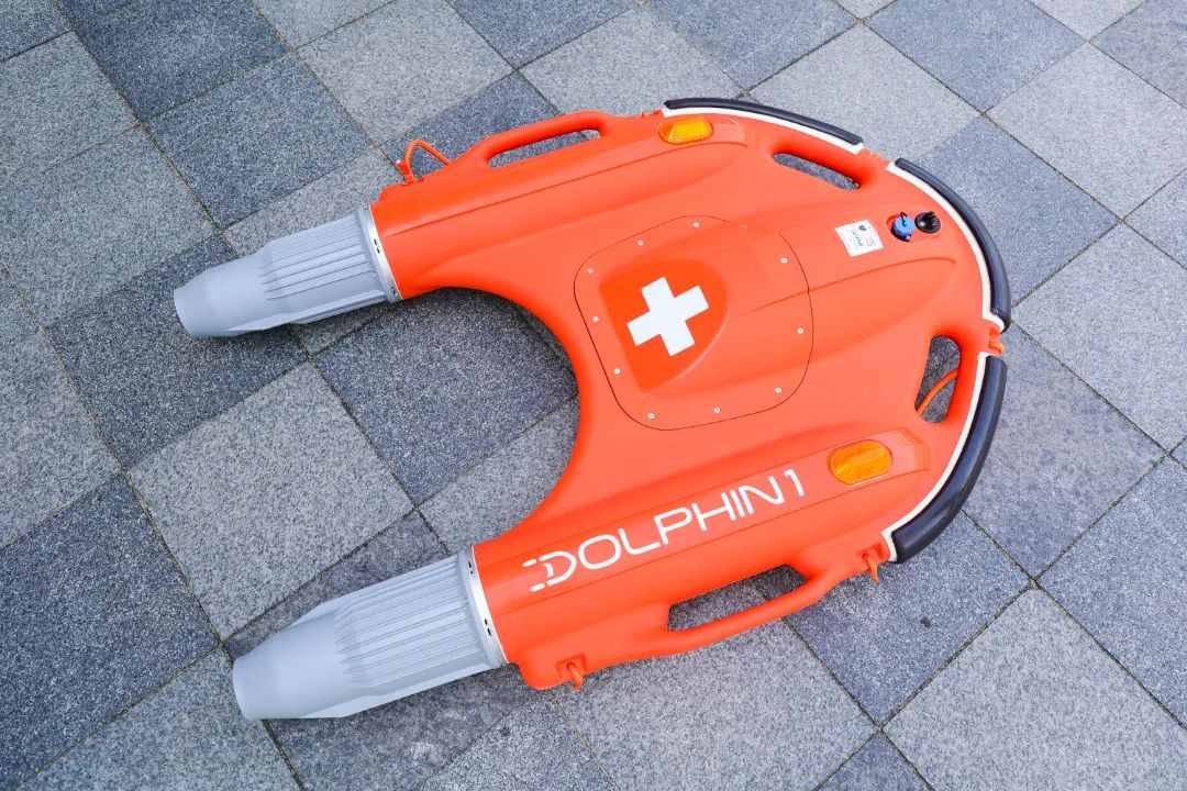 “好物”出海记丨水下“清洁工”“救生员” 中国智能机器人“潜”拓海外市场