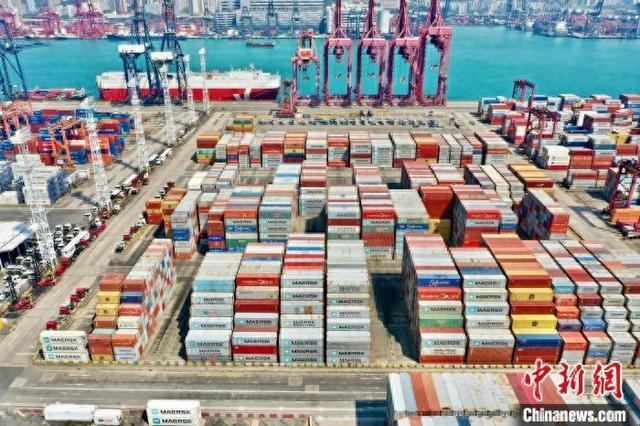 爱沙尼亚4月份港口货运量同比下降9%