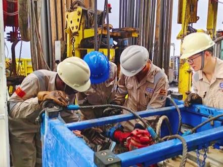 中海油服获得发明专利授权：“一种水泥胶结测井仪测试装置”