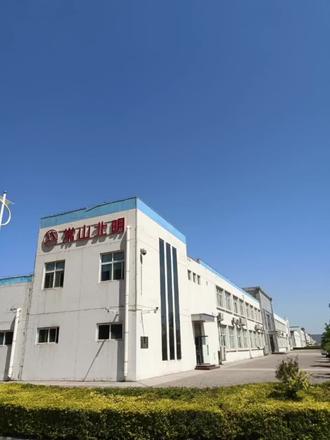 常山北明：截止至2025年07月10日股东总户数421,253户