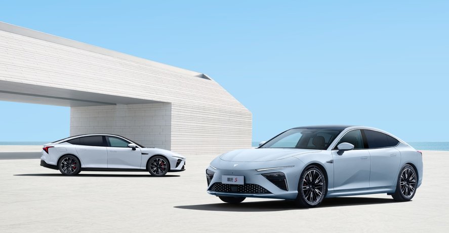 新光光电：H1亏损加剧，营收惨遭腰斩，首发募投项目遭多次延期