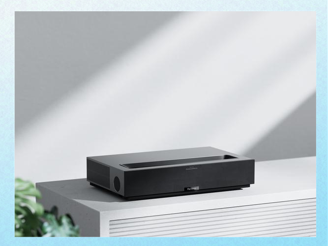 光峰科技获得发明专利授权：“一种投影屏幕的升降装置、投影屏幕及激光电视”