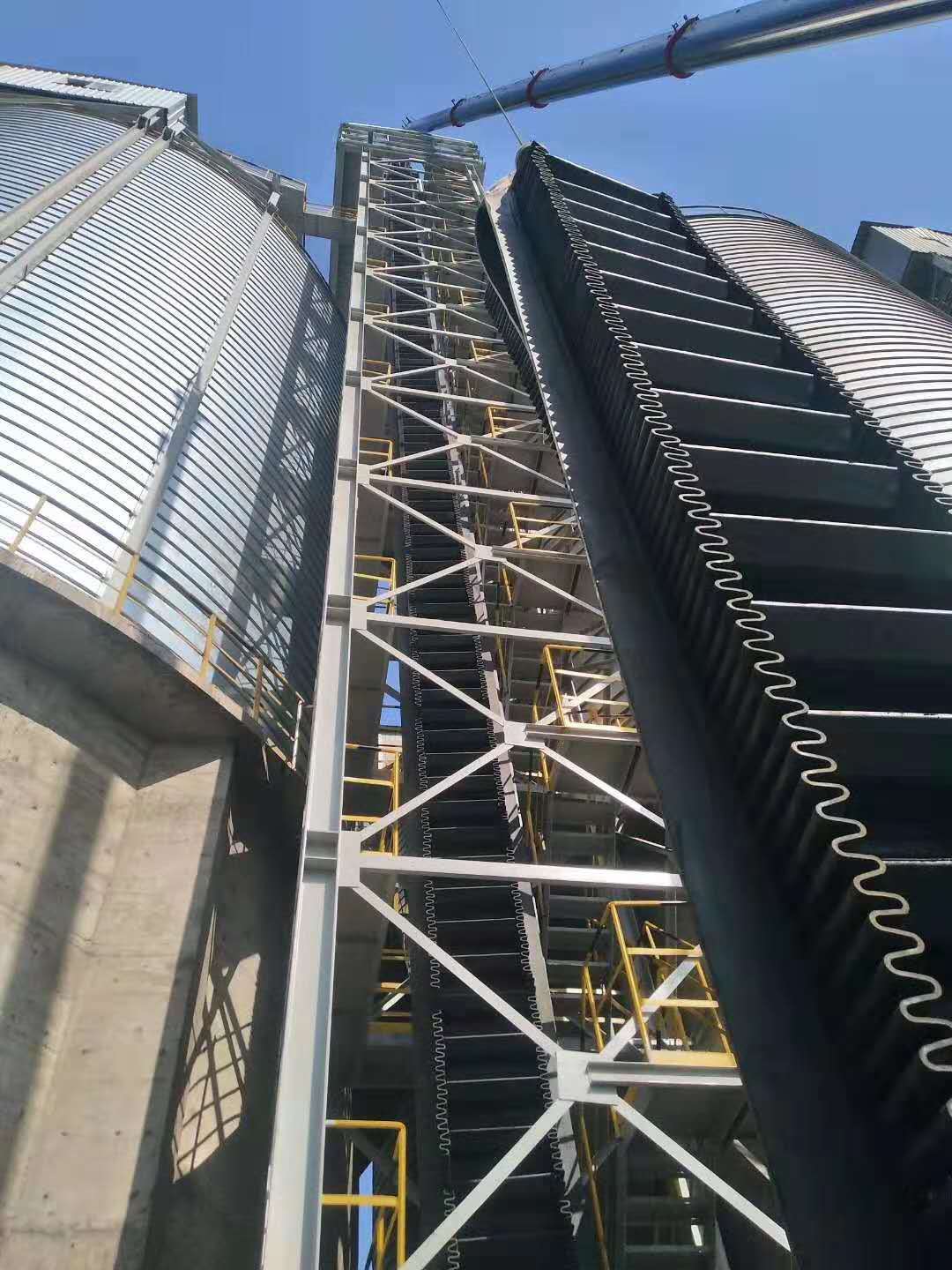 盘江股份获得实用新型专利授权：“带式输送机主动纠偏装置”