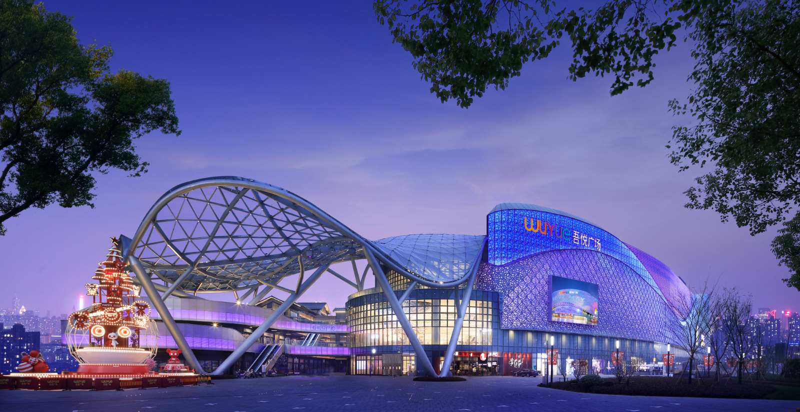 华龙期货上半年实现营收719.41万元