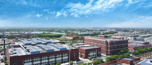 华龙期货上半年实现营收719.41万元