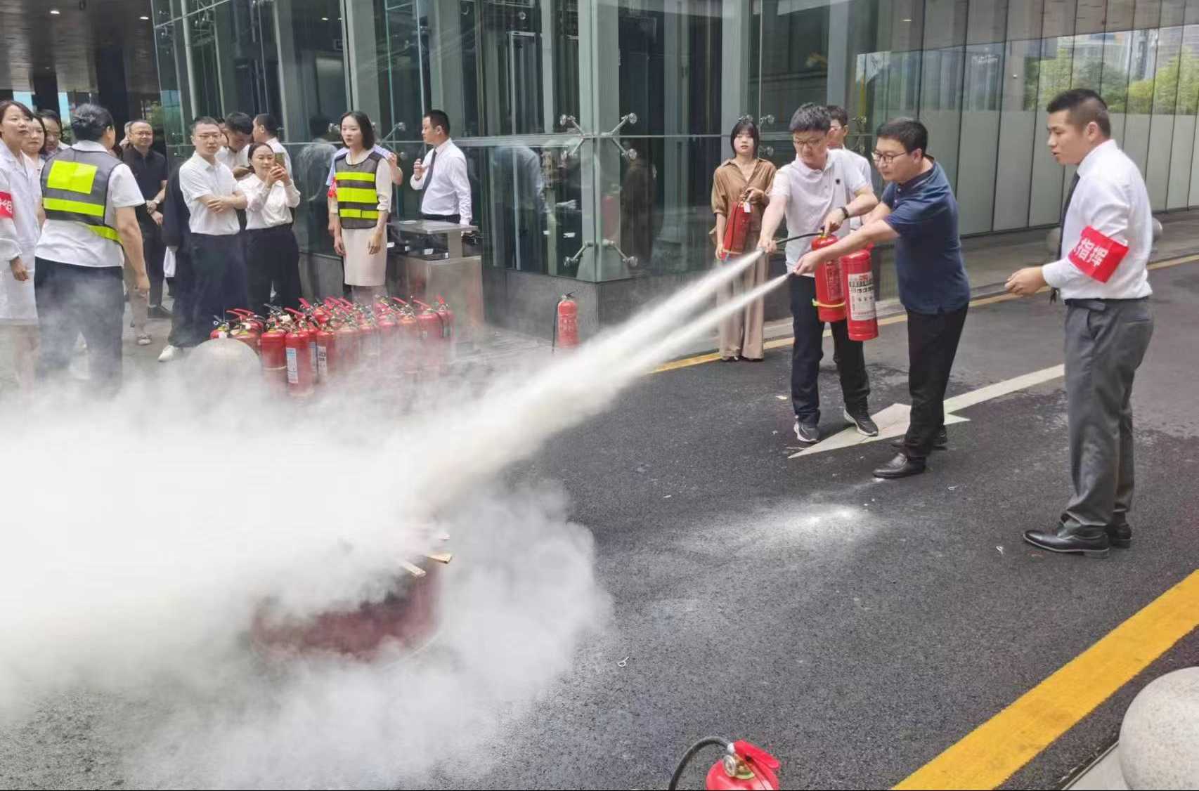 华塑控股：欧洲市场处于前期业务拓展阶段