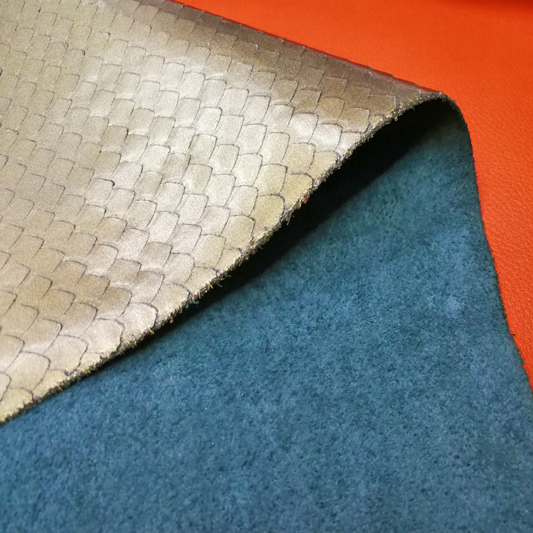 1-8月阿塞拜疆成品皮革、棉纤维产量大幅增长