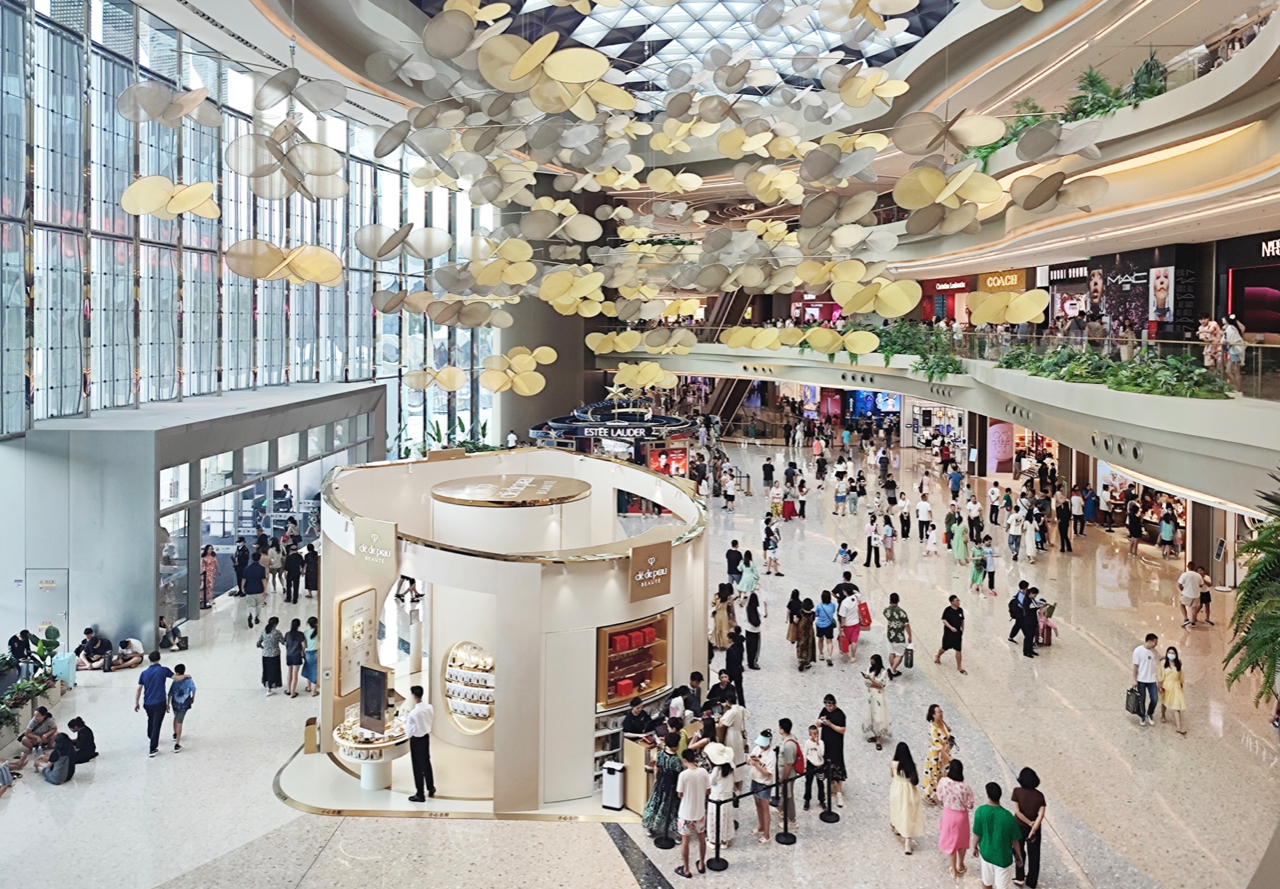 免税概念发力走高，中国中免、东百集团涨停，海汽集团等拉升