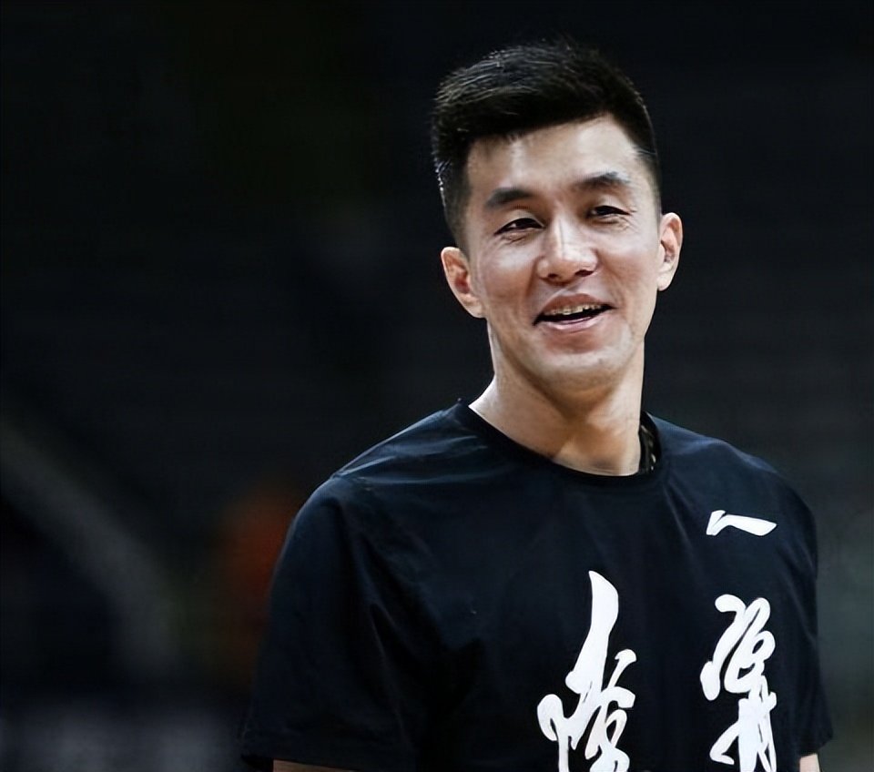 西部黄金：1月6日高管杨生荣减持股份合计221.87万股