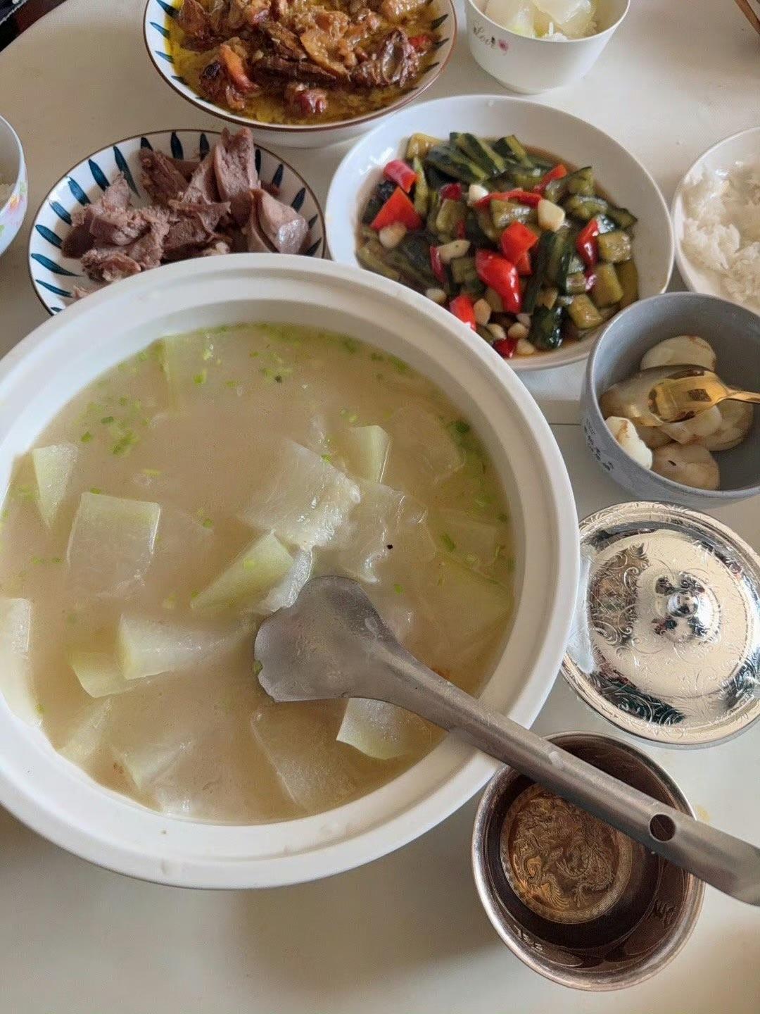 安妮股份“新主”晟世天安浮出水面 AI新贵入局谋变