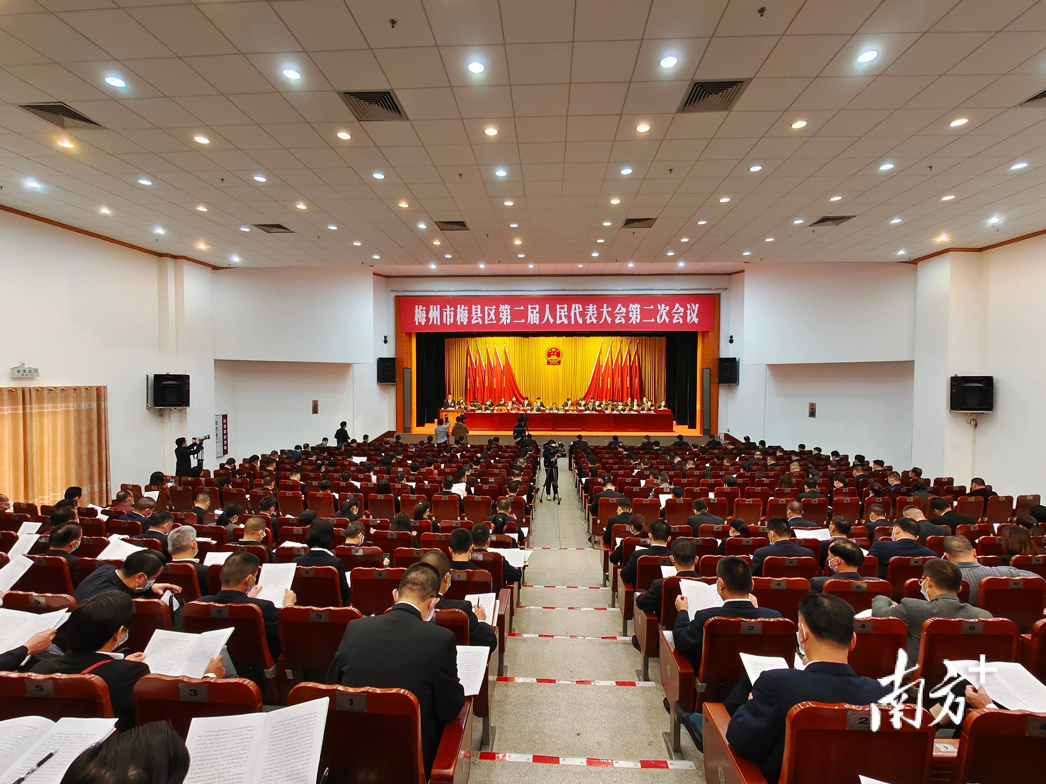 8月全国150家期货公司实现营收38.61亿元 净利12.34亿元