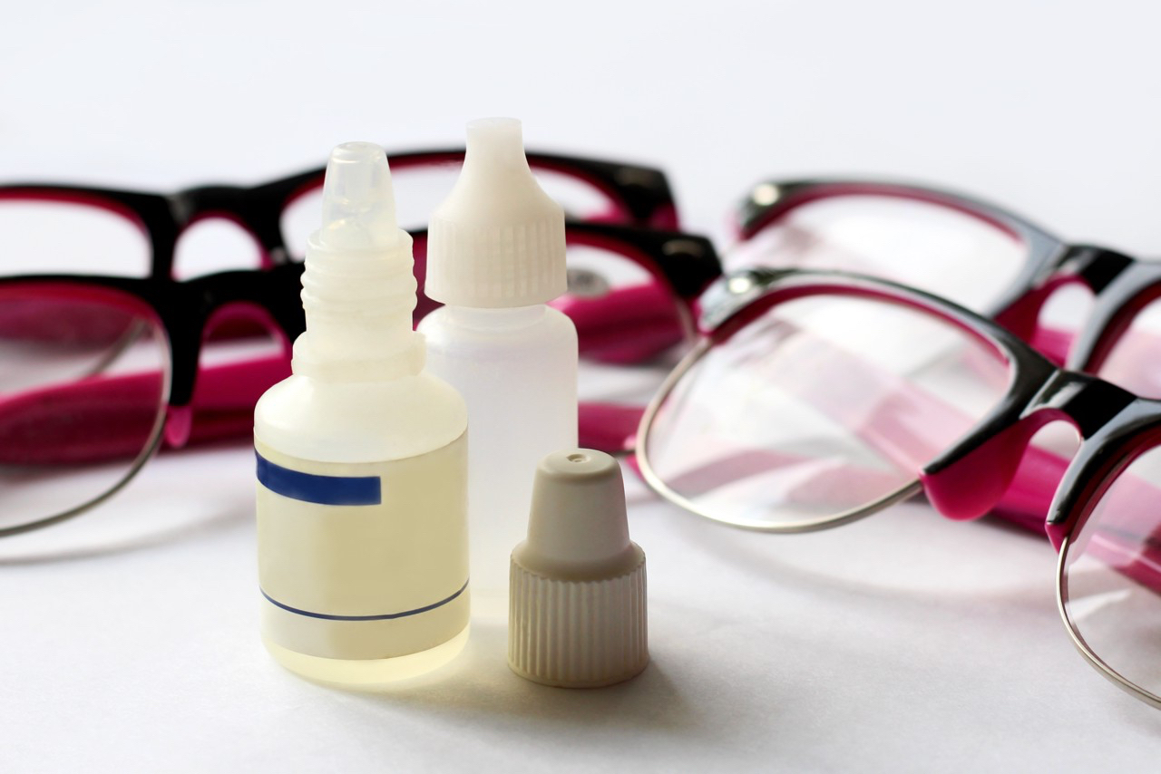 兴齐眼药：将在2026年1月31日前发布业绩预告