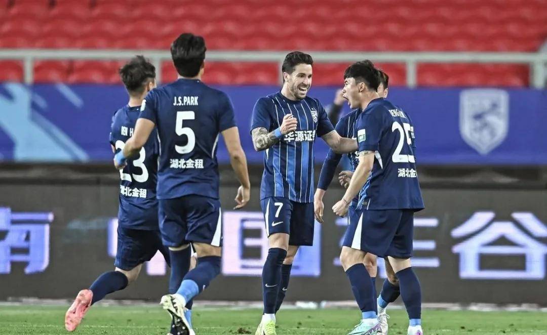 湖北金租换帅 丁震获批出任公司董事长