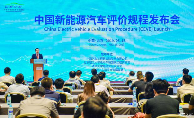 债市延续弱势 国债期货集体下跌 建议交易盘多看少动 | 机构要评