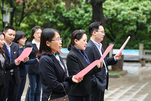 全国人大代表、中国进出口银行北京分行行长刘亚：建议常态化发行专项债 协助中小银行构建资本补充长效机制