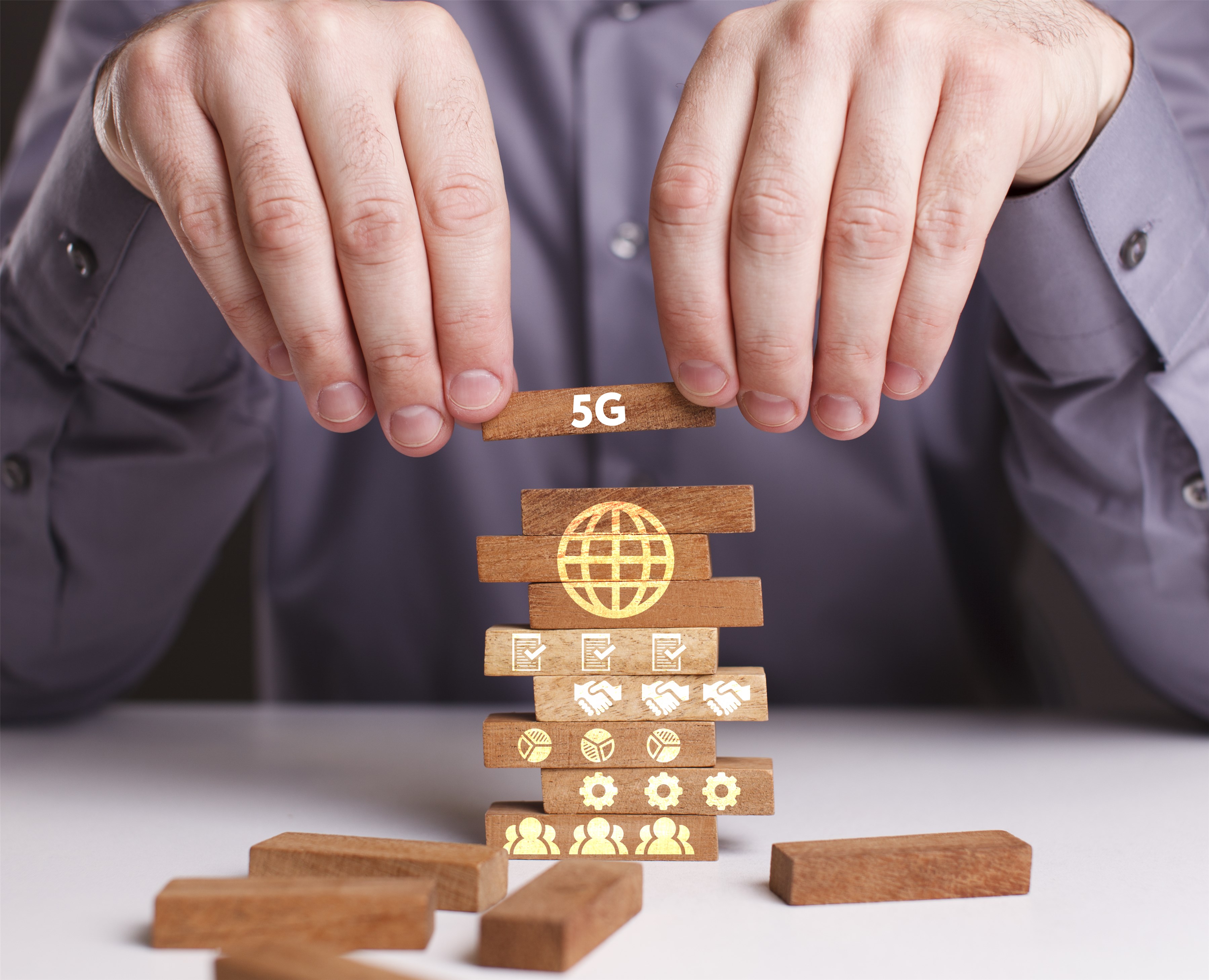 融资需求捧热熊猫债