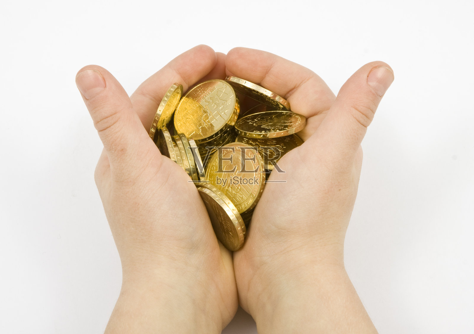 波兰2025年人均可支配月收入为3500.21兹罗提