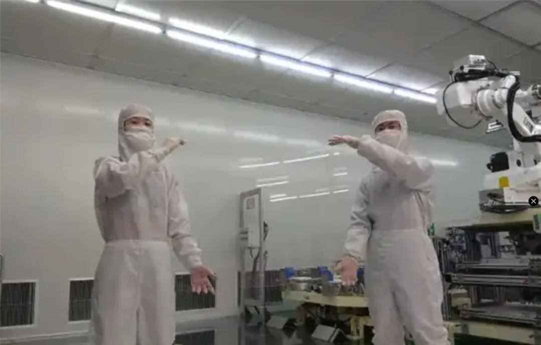 星星科技：公司目前无玻璃基板业务