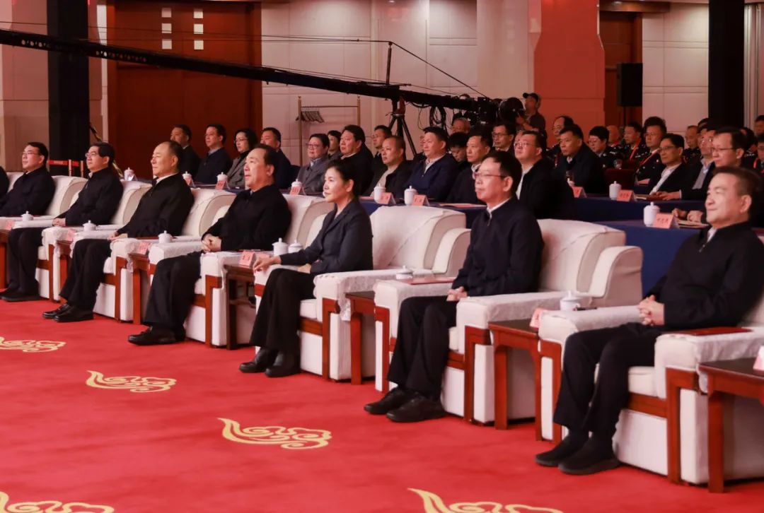 司法部部长贺荣：今年将加快研究推进人工智能等领域立法