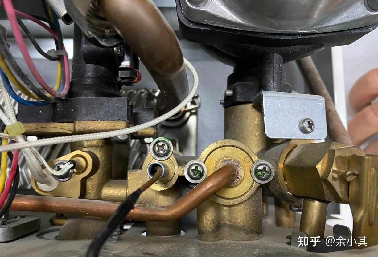 拉普拉斯获得发明专利授权：“内炉管组件以及反应炉”