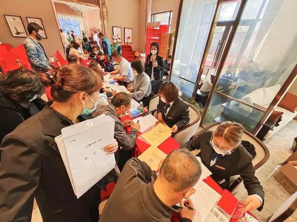 吉利汽车：已发行本金总额为人民币20亿元的中期票据