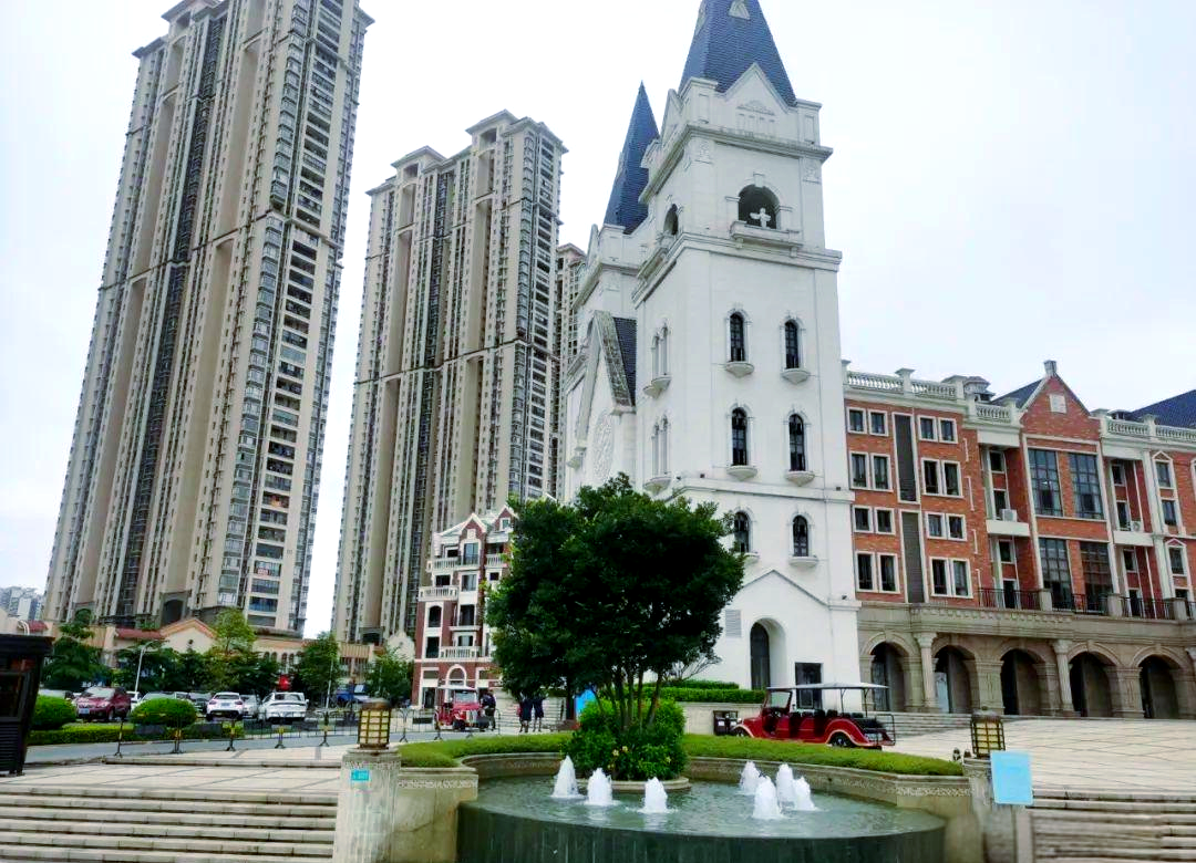 绿城中国：拟发行3亿美元优先票据，年化利率7%