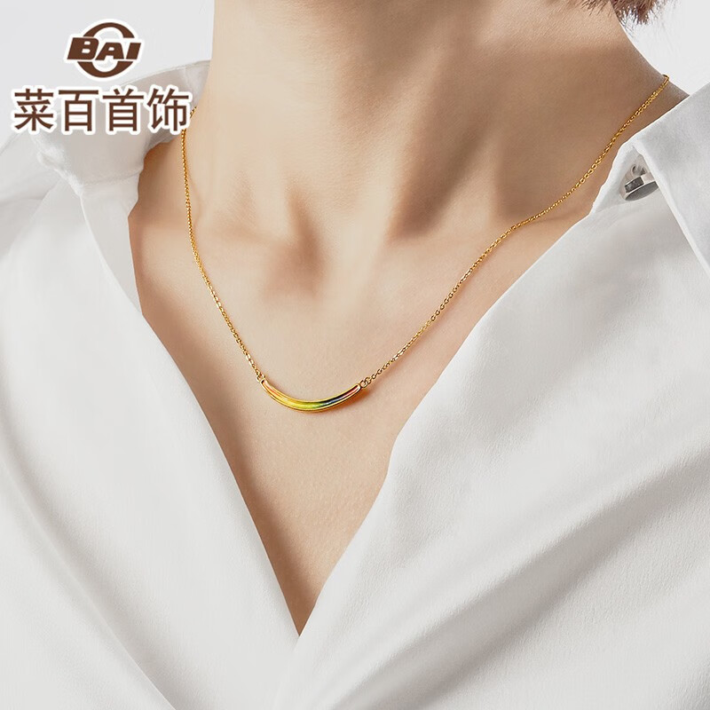 菜百股份获得外观设计专利授权：“首饰配件（福宝马头）”
